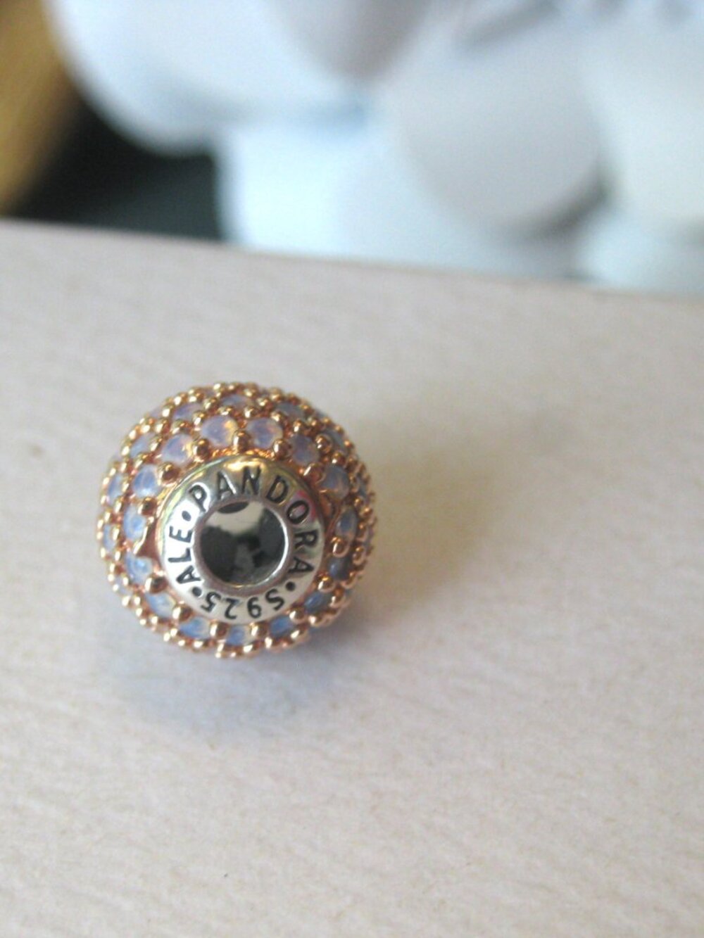 Genuine PANDORA Vintage 14Kt Solid Gold 'Essence Collection - This one is Love - Picture 2 of 3